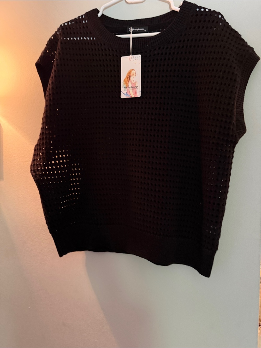 Amy Byer Black Open-Knit Short Sleeve Tunic Sweater